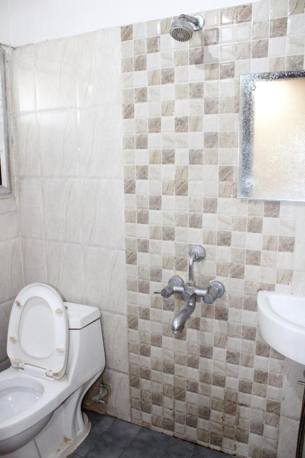 Hotel Square Park Дибругар Екстериор снимка